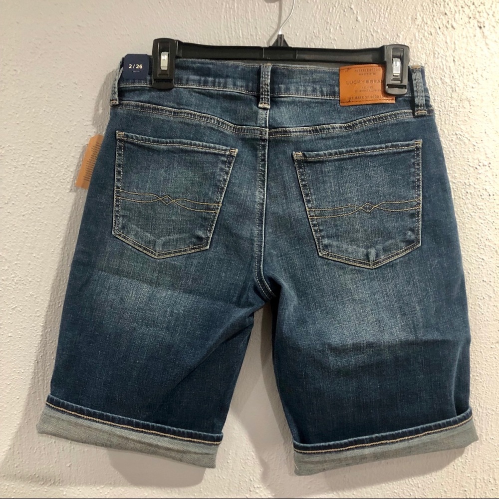 Lucky Brand | The Bermuda Dark Wash Jean Shorts - Picture 5 of 5